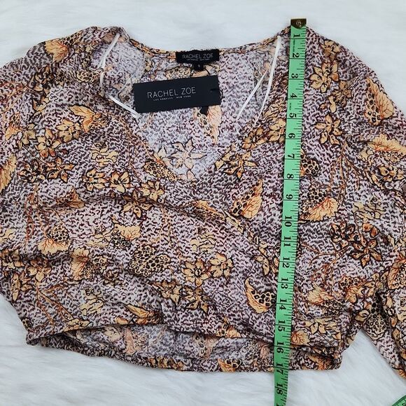 Rachel Zoe -584 Floral Cheetah Long Sleeve Front Faux Wrap Crop Top Rayon Size S - Picture 5 of 8